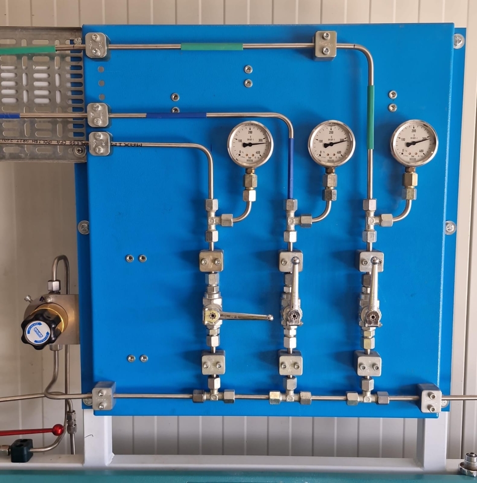 Professional breathing air control panel